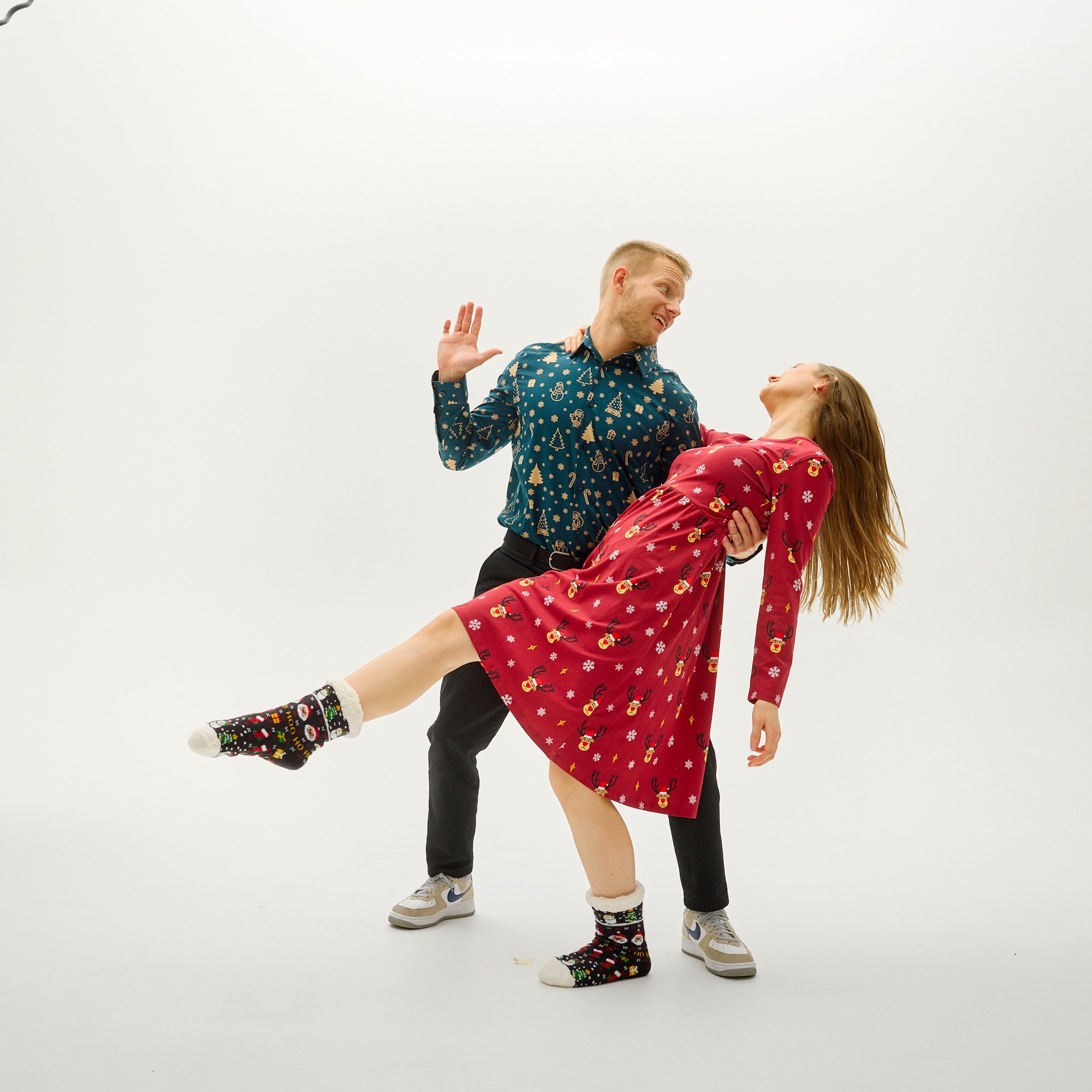 The Snowman's Christmas Shirt - Dame.