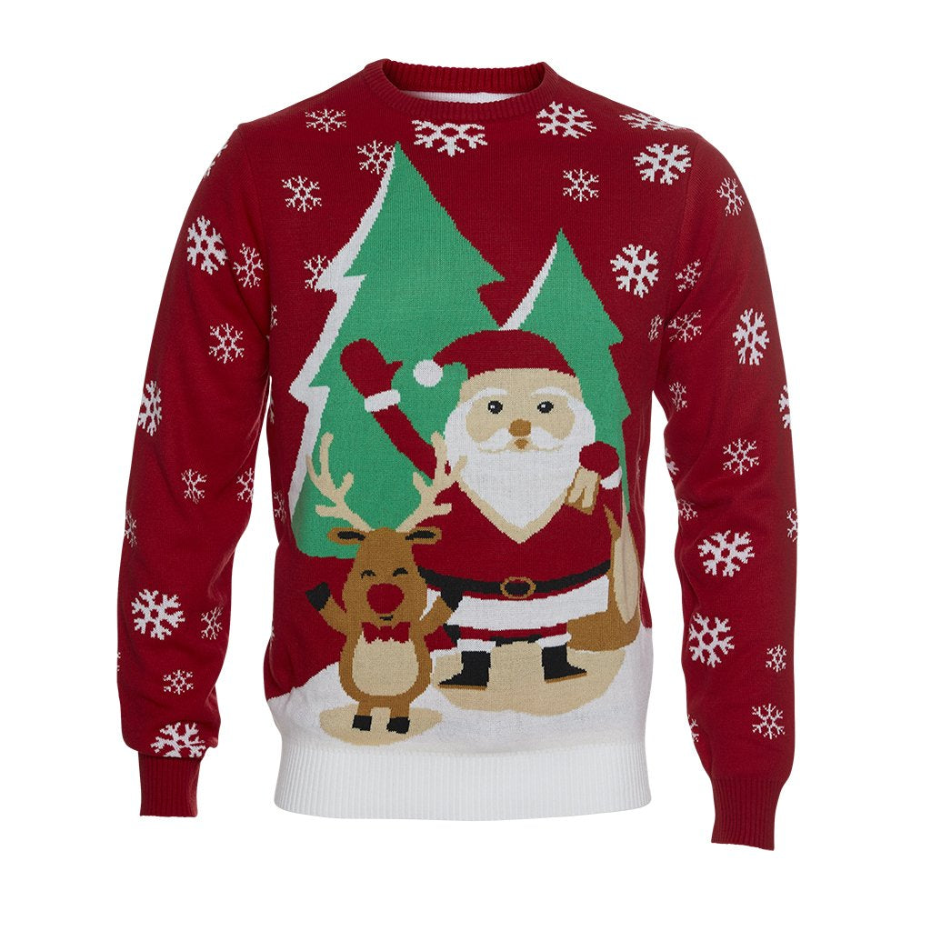 En rød julesweater med juletræer og rensdyr på.